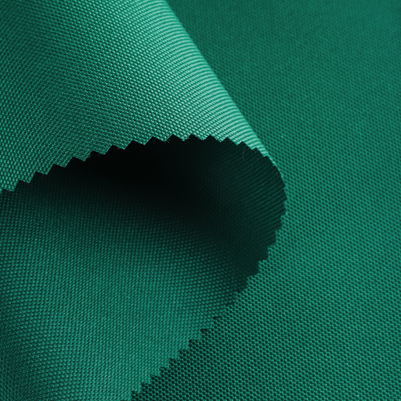How to Find a 600D Yarn-Dyed Oxford Fabric Manufacturer: What Should Buyers Compare?